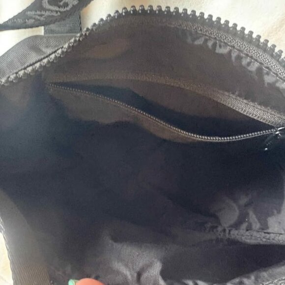 Small Nylon Baggu Crescent Bag - Picture 9 of 9